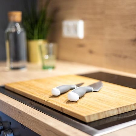 Bright - Beachstyle - Kitchen - Kingbed - Parking - Netflix Apartment Аугсбург Екстериор снимка