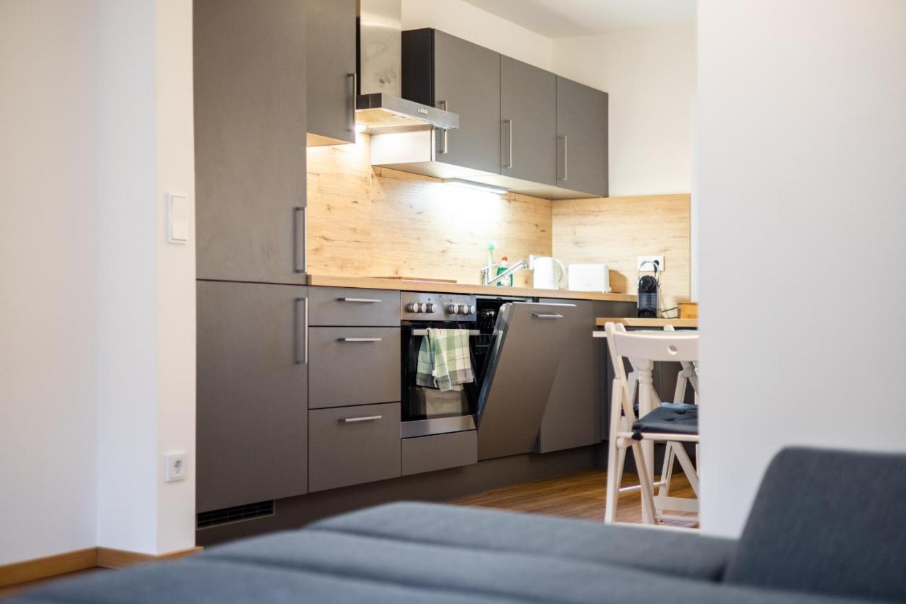 Bright - Beachstyle - Kitchen - Kingbed - Parking - Netflix Apartment Аугсбург Екстериор снимка