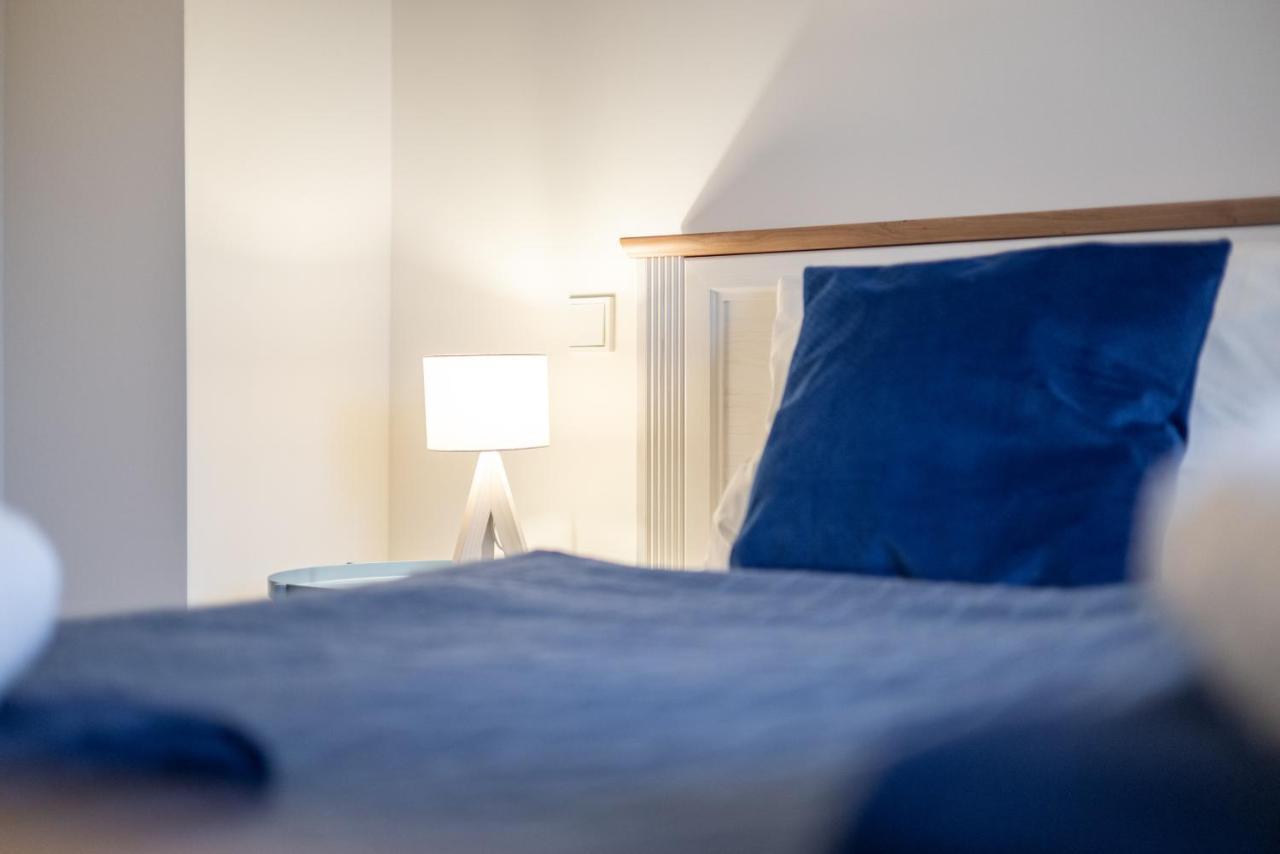 Bright - Beachstyle - Kitchen - Kingbed - Parking - Netflix Apartment Аугсбург Екстериор снимка
