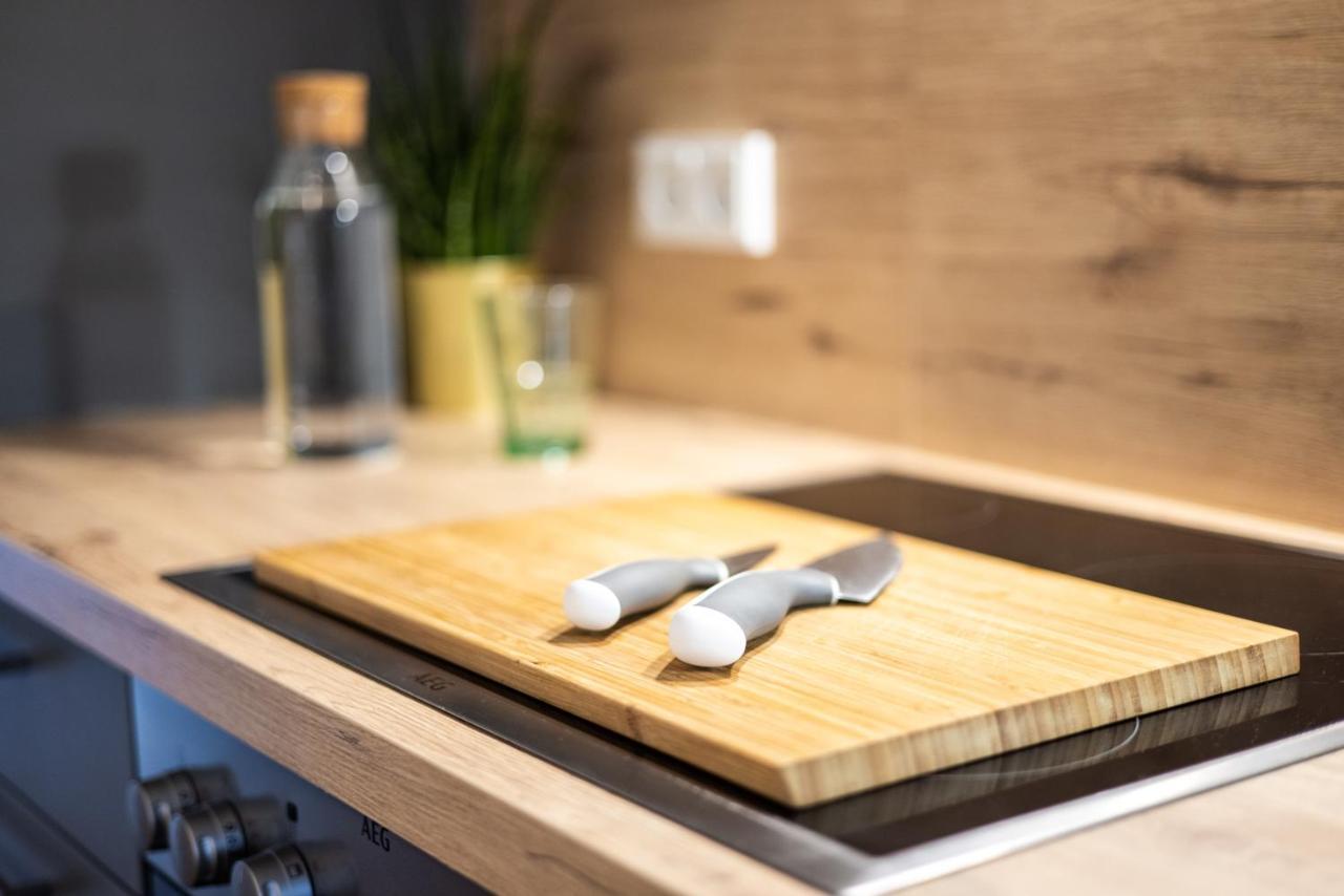 Bright - Beachstyle - Kitchen - Kingbed - Parking - Netflix Apartment Аугсбург Екстериор снимка